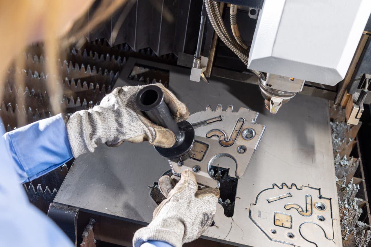 Fibre Laser vs. CO2 Laser Cutting: The Key Differences - The Laser Cutting Company